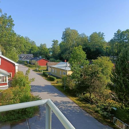 Hieno Kaksio Keskustassa Rauhallisella Alueella Loviisa Exterior photo